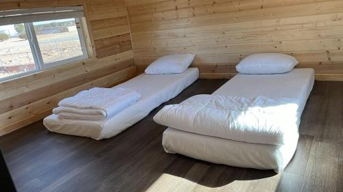 Valle Ski Chalet | Brand New Cozy Cabin with Loft & King bed near Grand Canyon South Rim March 2026