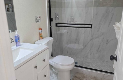 La Presa Apartment | Brand New Cozy studio with AC and WiFi in amazing Spring Valley