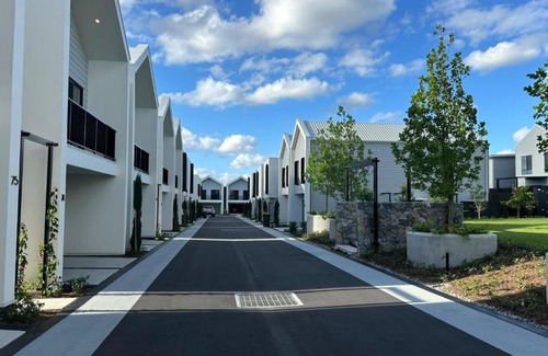 Richlands Resort | Brand-new entire terrace home