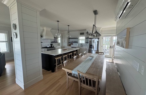 Ogunquit - Wells House | Brand new Five bedroom beachfront home on Moody Beach.Amazing location!