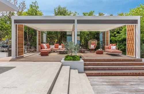 Anse du Gouverneur Villa | Brand new four bedroom villa with pool and gym near Gouverneur Beach