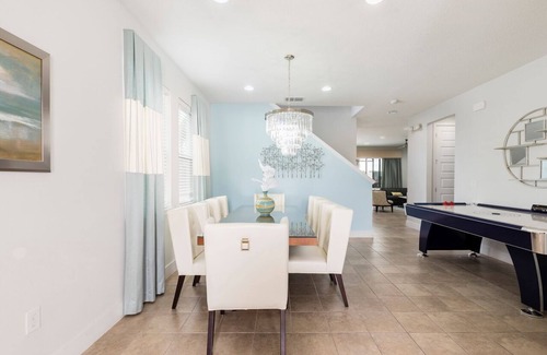 Downtown Orlando Villa | Brand New,Free Shuttle,Official Encore Water Park,XBOX,Movie,Games,Pool/Spa