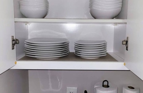 West Seneca House | Brand new furniture with parking