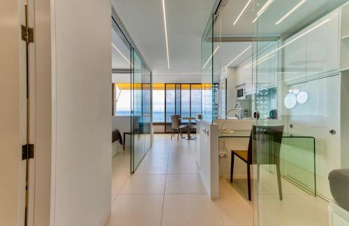 Patalavaca Apartment | Brand New - Glass Apt - Ocean Views