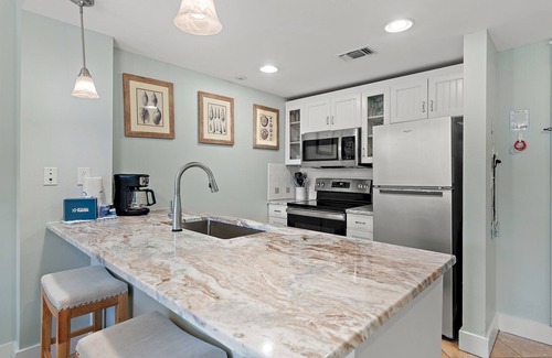 Baytowne Wharf House | Brand New Golf Cart ~ Gated Resort ~ Full Kitchen ~ Balcony ~ Resort Pool