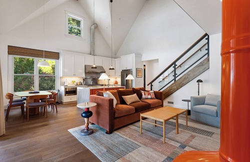 Guerneville House | Brand New Gorgeous Modern Farmhouse w/Pool, Hot Tub