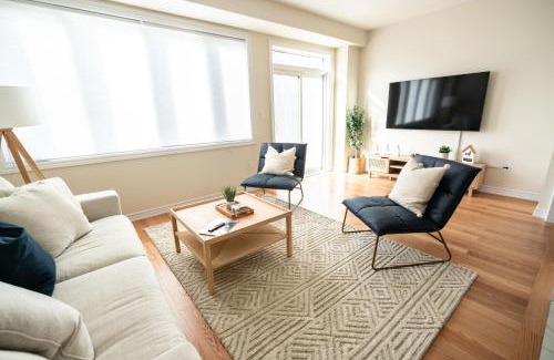 Thorold House | BRAND NEW home minutes from Niagara Falls.