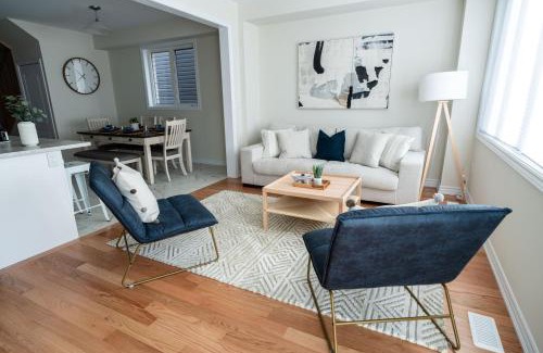 Thorold House | BRAND NEW home minutes from Niagara Falls.