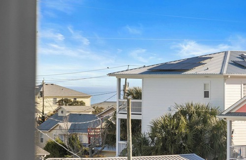 Kure Beach House | Brand New Home on Kure Beach Saltwater Serenade