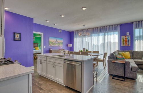 New Orleans Apartment | *BRAND NEW LISTING* Pinball Penthouse of NOLA Near FrenchQtr-Sleeps 6