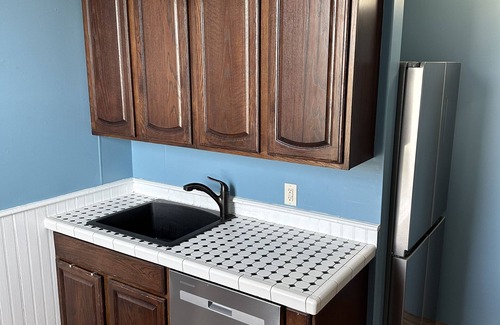 Bangor Apartment | BRAND NEW LISTING! WATERFRONT APARTMENT WITH ROOF TOP DECK!