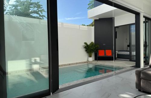 Ban Saiyuan Villa | Brand new Luxury Pool Villa Seaview Rooftop