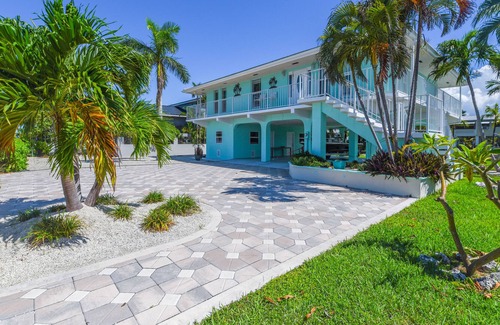 Key West House | BRAND NEW POOL COMING SOON 3/2 house with great boating & sunset views