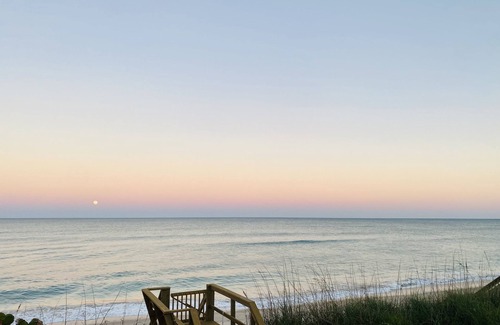 The Pines House | BRAND NEW Private BEACH HOME !