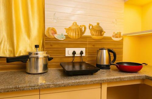 Tirupati Apartment | Brand New Spacious and luxurious 2bhk Hill View Apartment in Tirupati close to railway station and bus stand - 201
