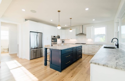 La Follette House | - Brand New to VRBO - Norris Lake Home~Breathtaking Views~Lake Access~Deerfield