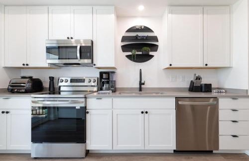 Grand Junction House | Brand NEW Townhome! Luxury AND Convenience - NO EXTRA FEES!