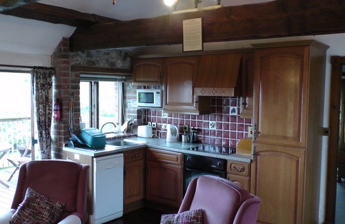 Colyton Cottage | Brandy's Cottage in Delightful Devon which comforably sleeps 2 with cot supplied