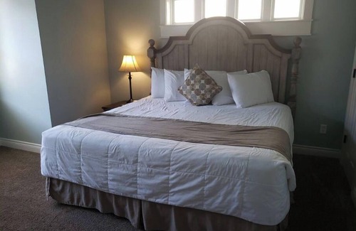 Branson Resort | Branson 3BR/3BA Resort Condo - Available Nov 20-26 - Lots of Extras! Free Wifi!