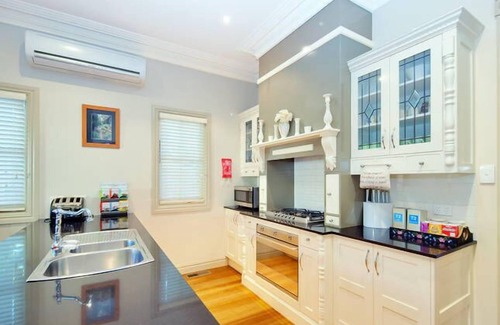 Blackheath Cottage | Brantwood Cottage Luxury Blue Mts Accommodation