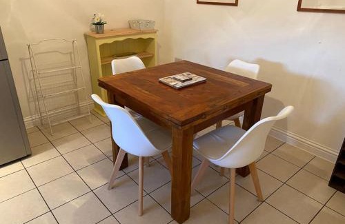 Braunton Apartment | Braunton Breaks - Ambrose Cottage