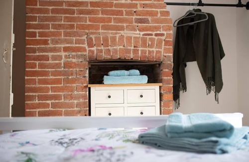 Saffron Walden House | Braybrooke Cottage, Saffron Walden