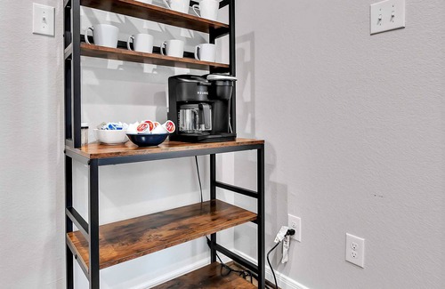 Waco House | Brazos River Bungalow - Close To Silos & Baylor