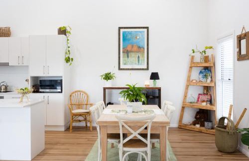 Dolphin Point House | Break Away