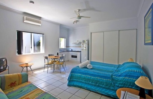 Agnes Water Apartment | Breakaway - Bright and Breezy Studio with Communal Pool, Near Agnes Water Main Beach