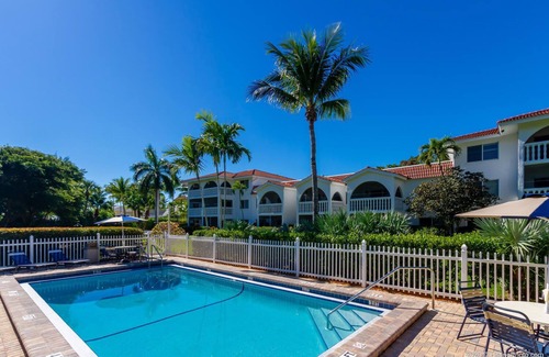 Sanibel Condo | Breakers West 2 Bedroom Luxury Beach Condo