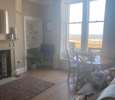 North Berwick Apartment | Breakwater