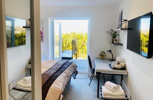 Burnham-on-Sea House | Brean & Berrow Rooms
