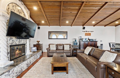 Roseville - Fleet Ridge House | 🌟Breathtaking 180º Views | Family+Work | Hot Tub | 💖of San Diego🌴 |5⭐️reviews