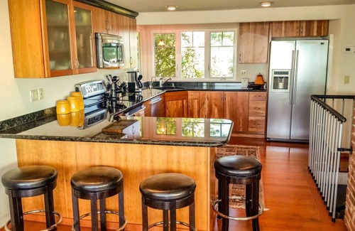 Netarts House | Breathtaking Bay and Ocean views!