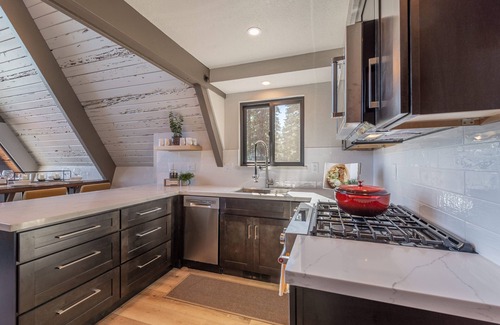 Carnelian Bay House | Breathtaking Mountain/Lake View, A Frame, Dogs OK- Nightingale Lakeview