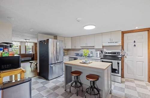 Campton Other | Breathtaking Mountain Views from Lovingly Updated 1850 Antique Farmhouse