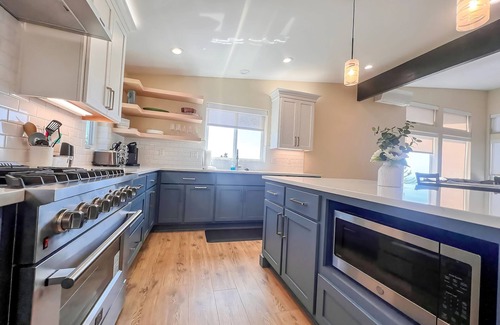 Oceanside Condo | Breathtaking ocean and bay views, 5-bedroom duplex in Oceanside's highest point.