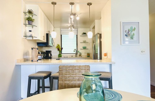 Hawaii Kai Apartment | Breathtaking Ocean Views! Peaceful Retreat/No Resort Fees. n