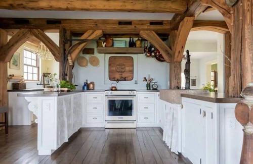 Blandford House | Breathtaking Oceanfront Chateau