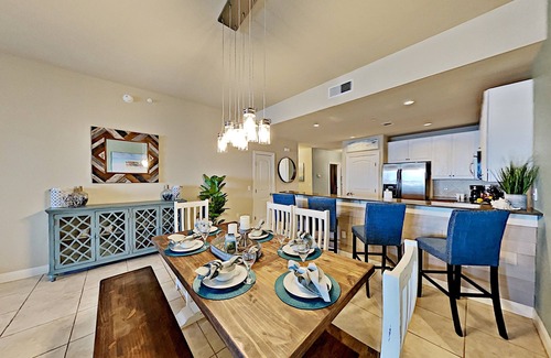Horseshoe Bay Condo | Breathtaking Sunrise Views Over Lake LBJ - Luxury 3BR Waterfront Condo