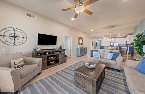 Horseshoe Bay Condo | Breathtaking Sunrise Views Over Lake LBJ - Luxury 3BR Waterfront Condo