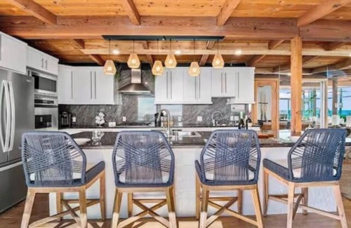 Sunset Cliffs House | Breathtaking Sunset Villa+Guesthouse+2 hot tubs