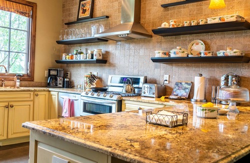 McCall Villa | Breathtaking Tuscan Luxury!