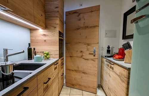 Berguen Apartment | Breathtaking view of the mountains, child-friendly, fireplace, terrace, top equipment