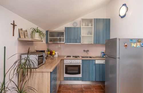 Cavtat Apartment | Breathtaking views apt close to sea