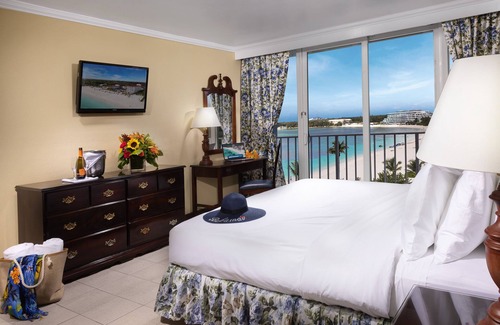 Nassau Hotel | Breezes Resort Bahamas All Inclusive