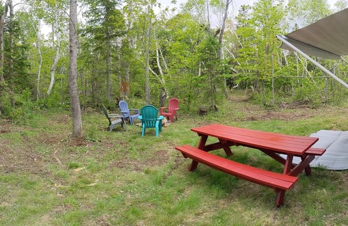 Trenton House | Breezy Acres Glampground