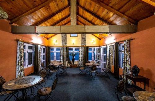 Binsar Apartment | Breezy Affair -Binsar View Boutique Room