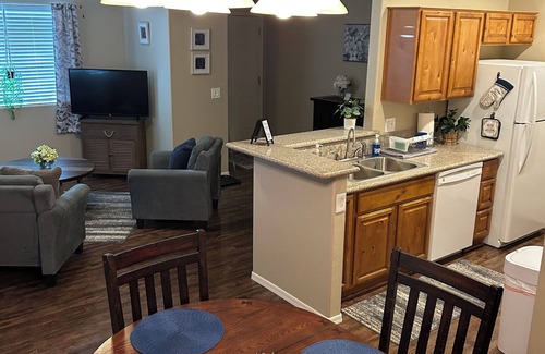 Prescott Valley Units House | Breezy Viewpoint Unit 2 is a charming duplex unit near much in Prescott Valley!