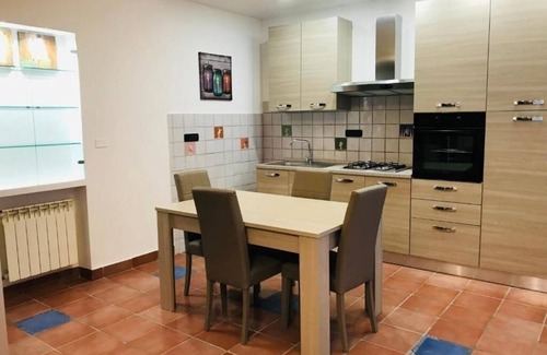 Brindisi Apartment | Brendon Suite